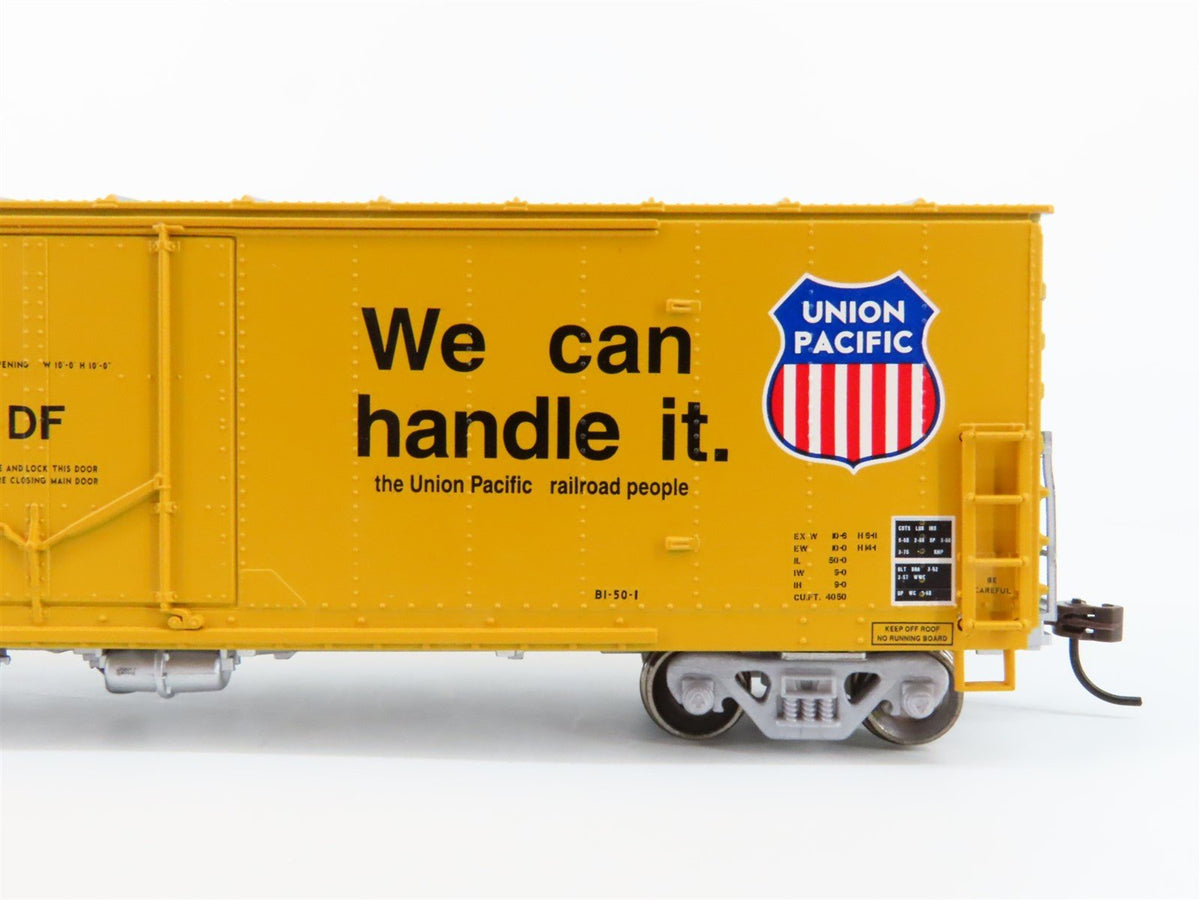 HO Scale Athearn 91269 UP Union Pacific Railroad 50&#39; Plug Door Box Car #499017