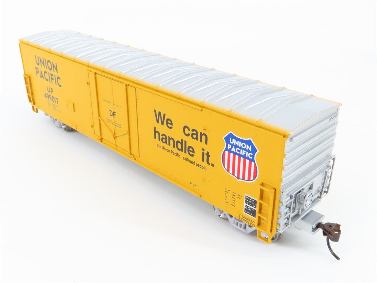 HO Scale Athearn 91269 UP Union Pacific Railroad 50&#39; Plug Door Box Car #499017