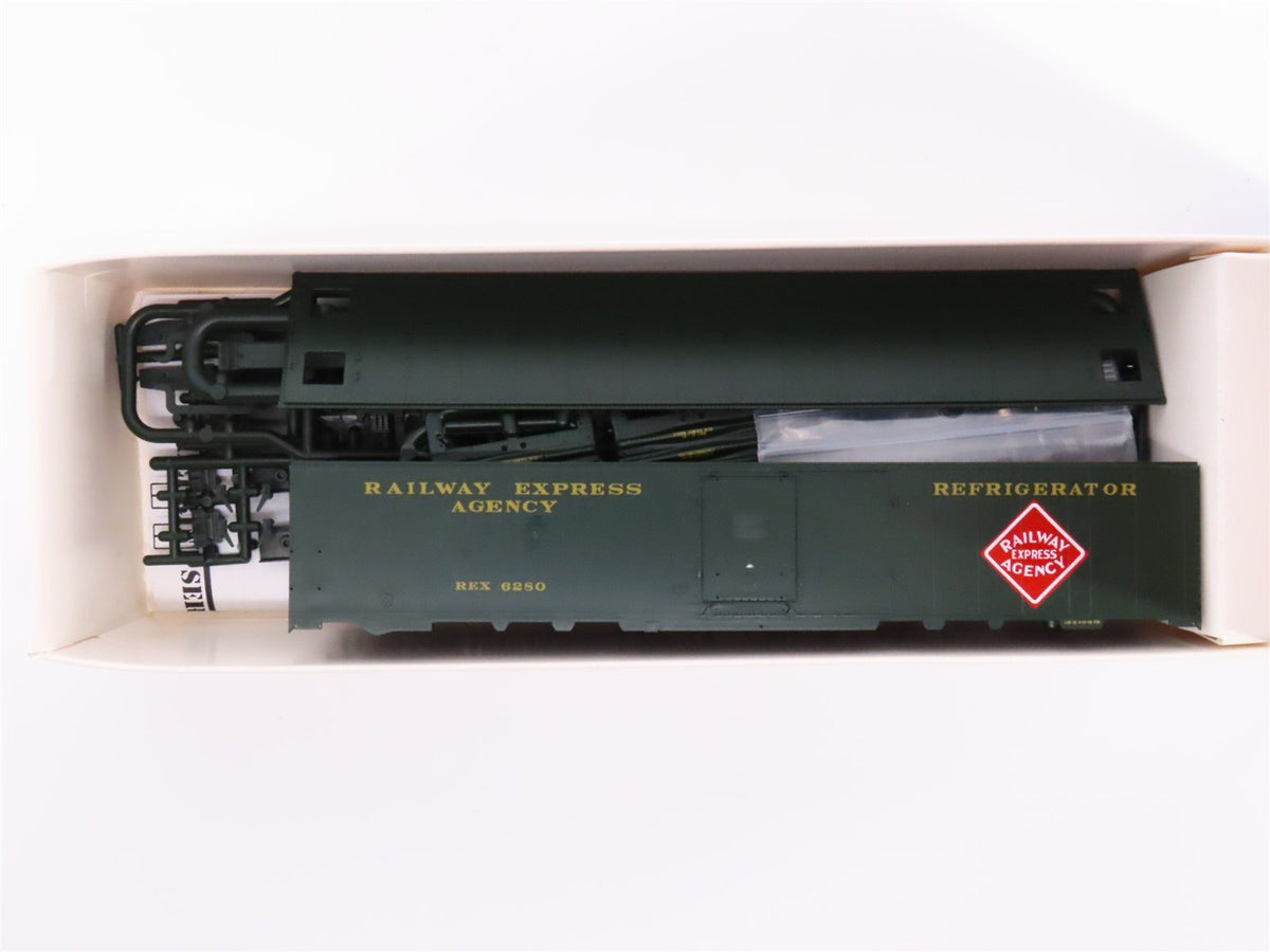 HO Branchline Blueprint Kit #2502 REX Railway Express Agency 50&#39; Reefer #6280