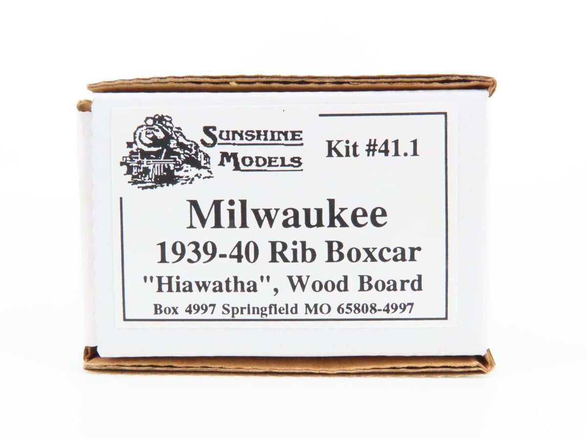 HO Scale Sunshine Models Resin Kit #41.1 MILW Milwaukee &quot;Hiawatha&quot; Rib Box Car