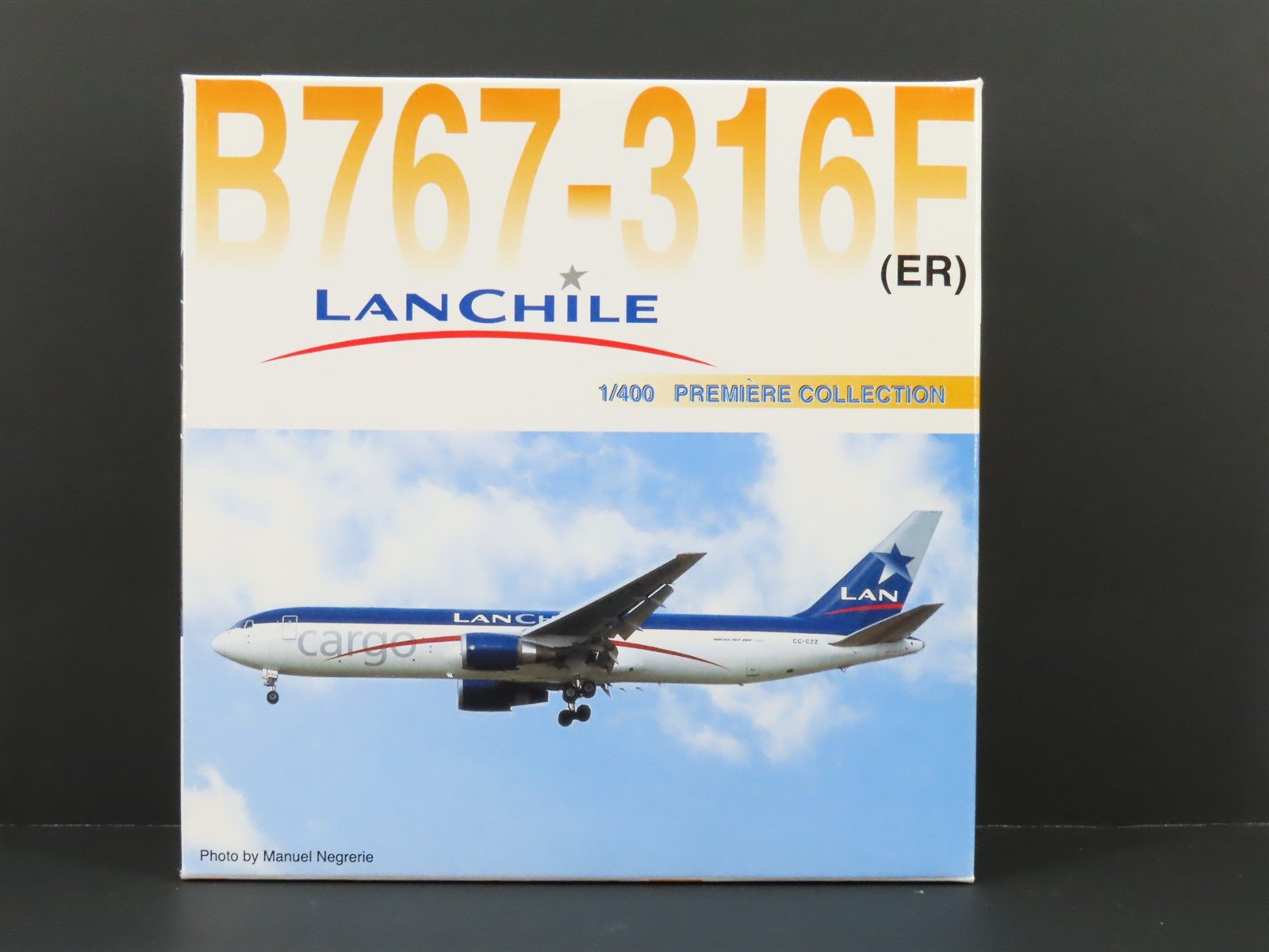 1:400 Scale Dragon Wings 55338 Diecast Lan Chile Cargo Boeing B767-316F Airliner