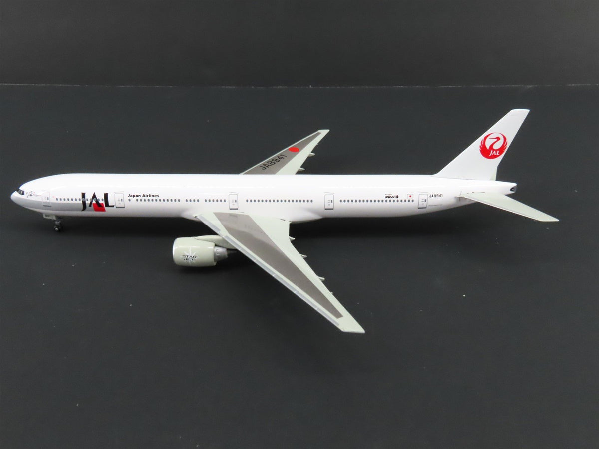 1:400 Dragon Wings 55224 Die-Cast JAL Japan Airlines Boeing B777-300 Airliner