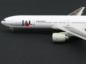 1:400 Dragon Wings 55224 Die-Cast JAL Japan Airlines Boeing B777-300 Airliner