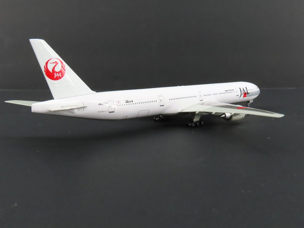 1:400 Dragon Wings 55224 Die-Cast JAL Japan Airlines Boeing B777-300 Airliner