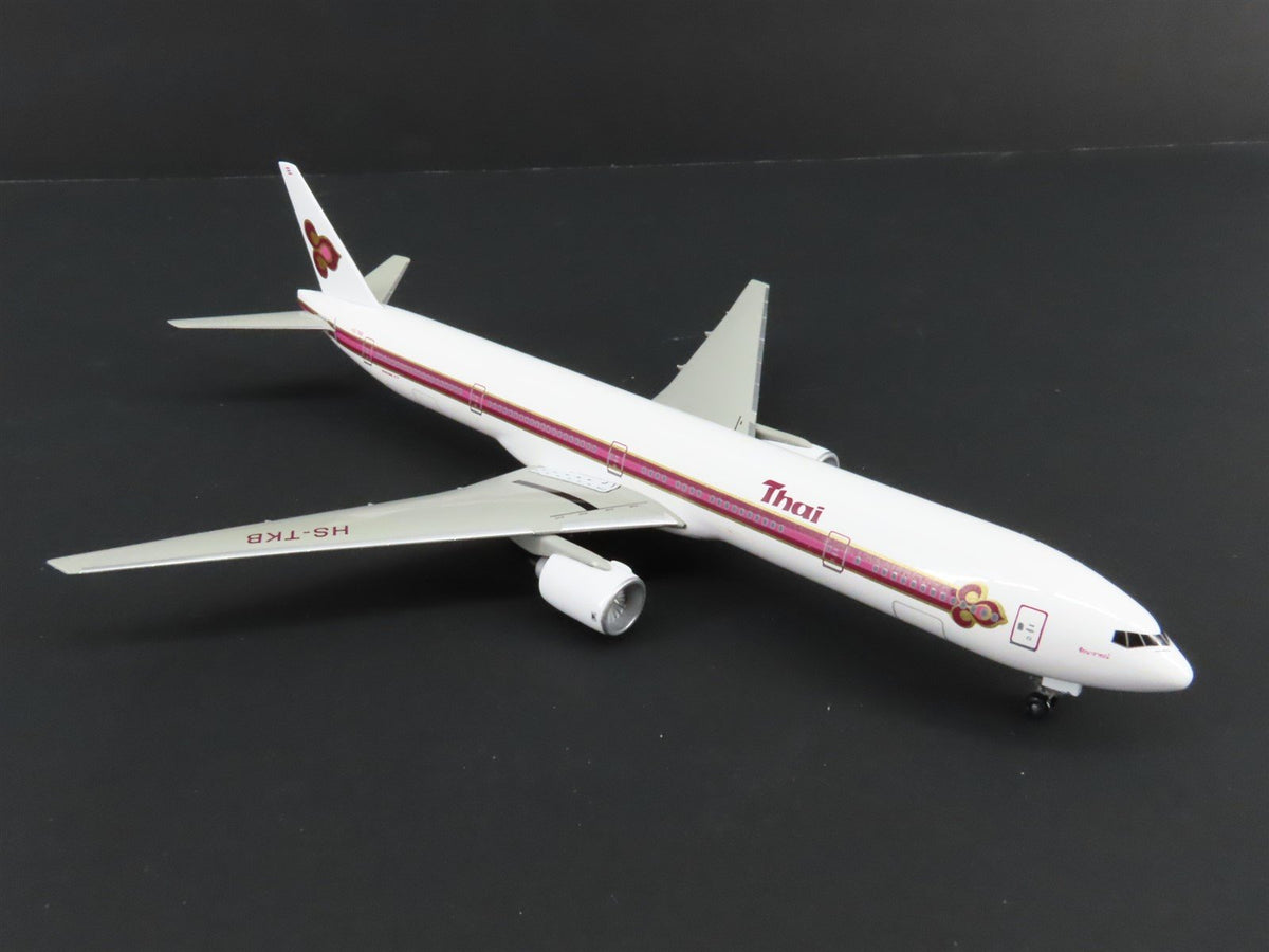 1:400 Scale Dragon Wings 55193 Die-Cast Thai Airways Boeing B777-3D7 Airliner