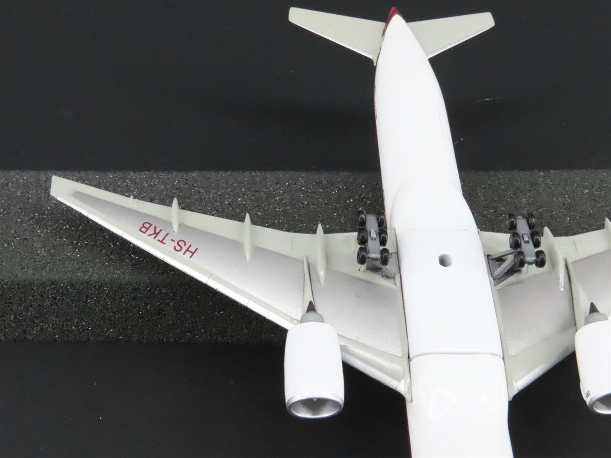 1:400 Scale Dragon Wings 55193 Die-Cast Thai Airways Boeing B777-3D7 Airliner