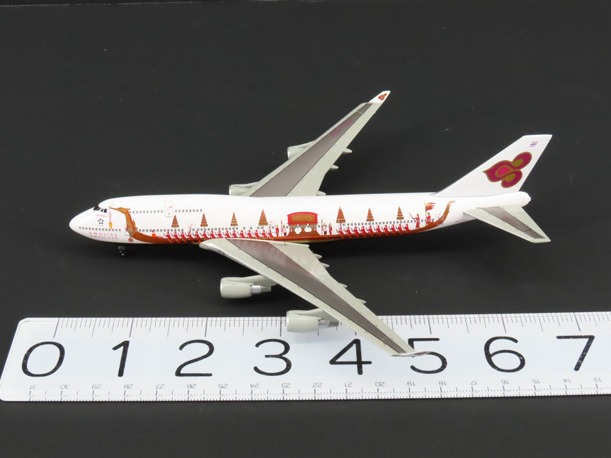 1:400 Scale Dragon Wings 55133 Die-Cast Thai Airways Boeing B747-4D7 Airliner