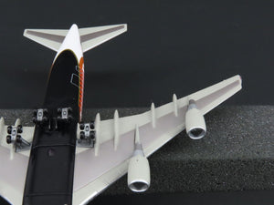 1:400 Scale Dragon Wings 55133 Die-Cast Thai Airways Boeing B747-4D7 Airliner