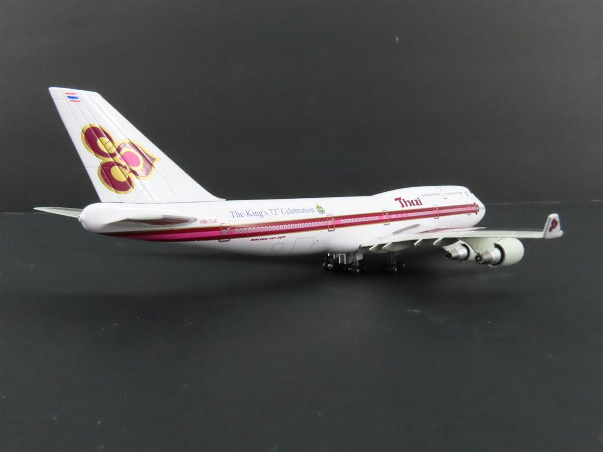 1:400 Scale Dragon Wings 55395 Die-Cast Thai Airways Boeing B747-4D7 Airliner