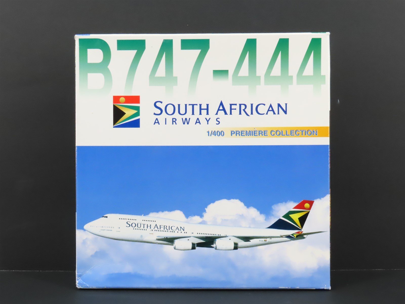 1:400 Dragon Wings 55086 Die-Cast South African Airways Boeing B747-444 Airliner