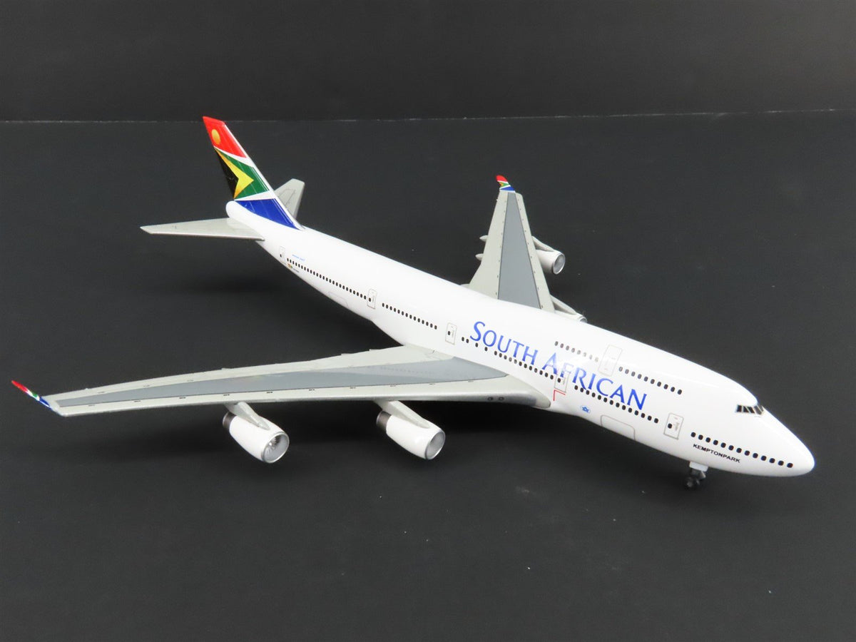 1:400 Dragon Wings 55086 Die-Cast South African Airways Boeing B747-444 Airliner