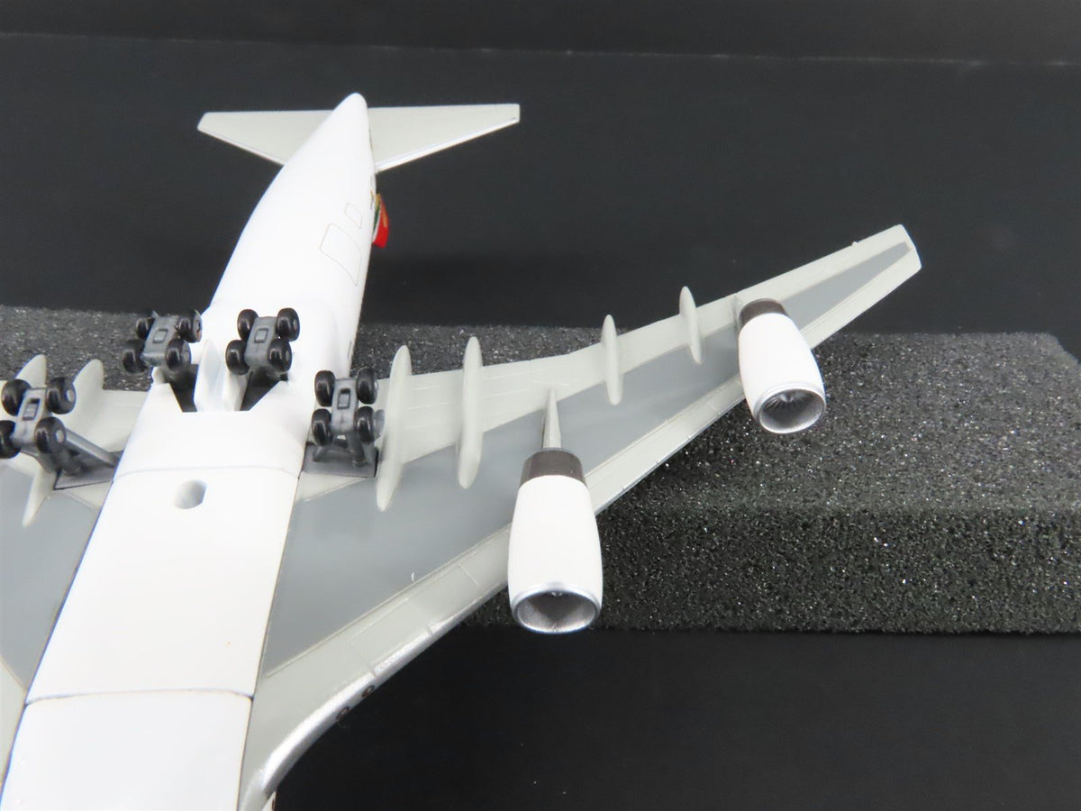 1:400 Dragon Wings 55086 Die-Cast South African Airways Boeing B747-444 Airliner