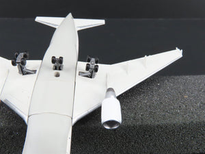 1:400 Dragon Wings 55269 Die-Cast World Airways McDonnell Douglas MD-11 Airliner