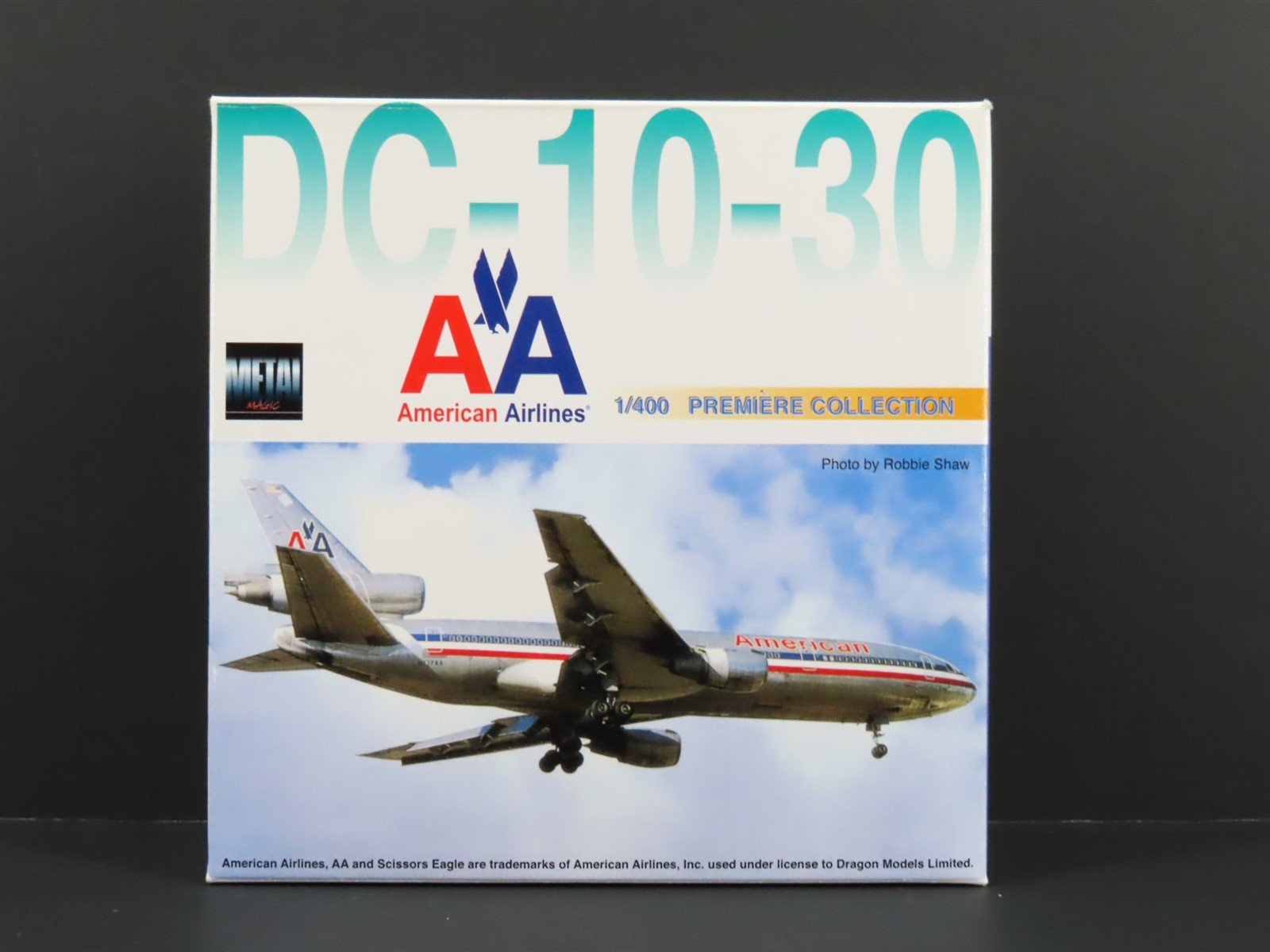 1:400 Scale Dragon Wings 55165 Die-Cast American Airlines DC-10-30 Airliner