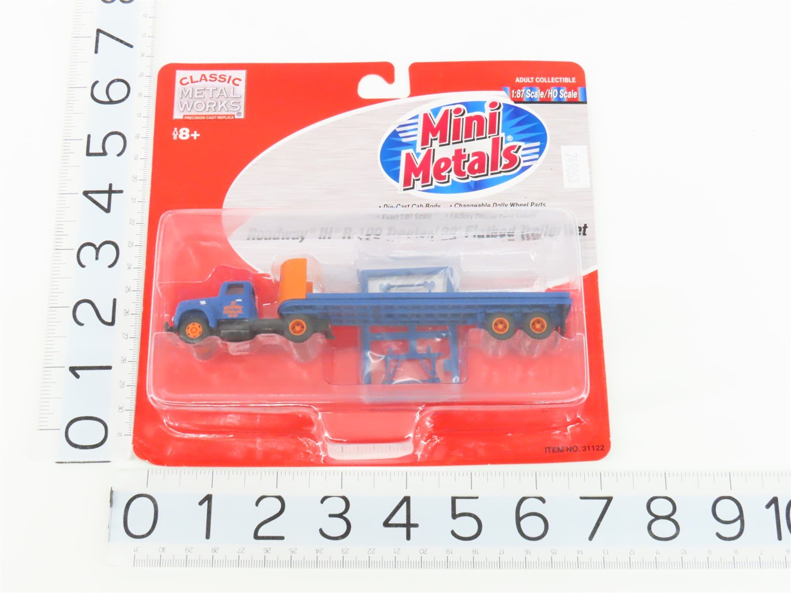 HO Scale CMW Mini Metals 31122 Roadway Tractor w/ 32' Flatbed Trailer Set