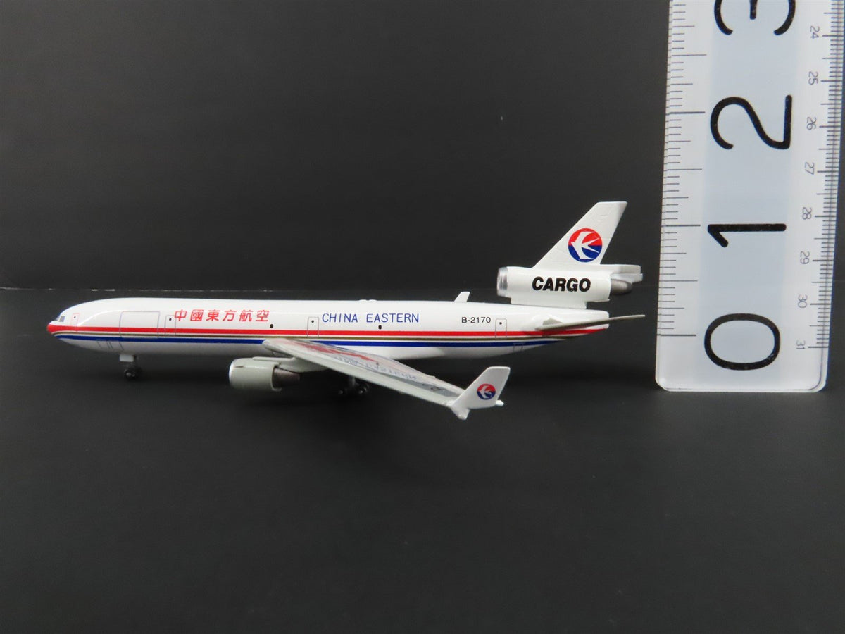 1:400 Scale Dragon Wings 55016B Die-Cast China Eastern MD-11F Cargo Airliner