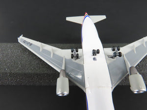 1:400 Scale Dragon Wings 55016B Die-Cast China Eastern MD-11F Cargo Airliner