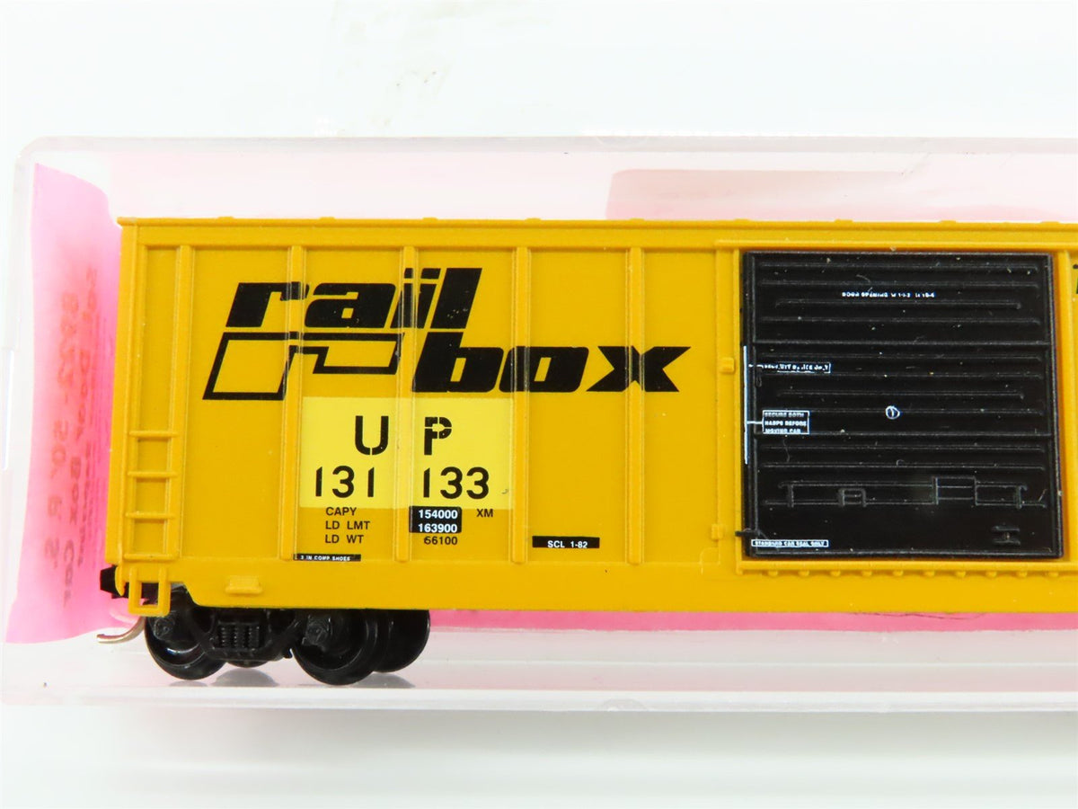 N Scale Roundhouse 8922 UP Union Pacific Railbox Repaint 50&#39; Box Car #131133