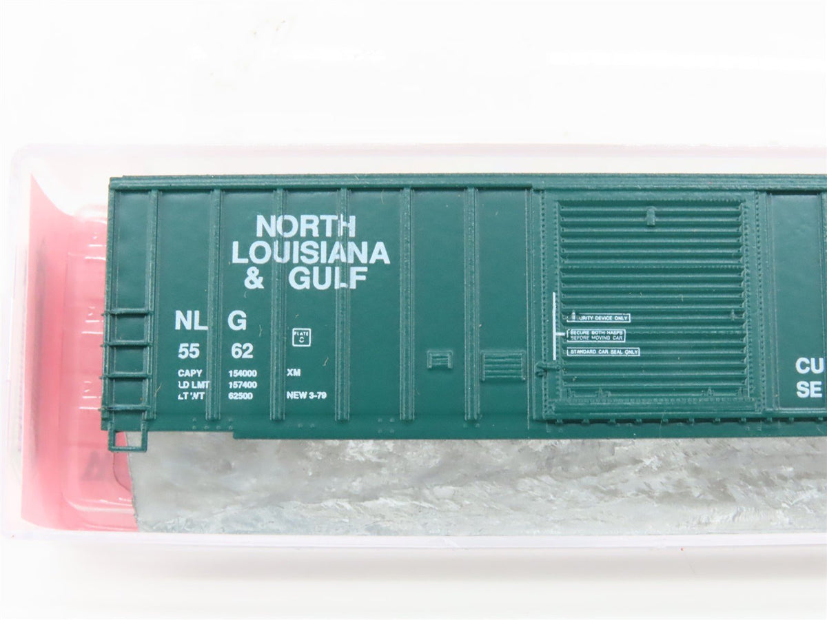 N Roundhouse Kit #8857 NL&amp;G North Louisiana &amp; Gulf 50&#39; Single Door Box Car #5562