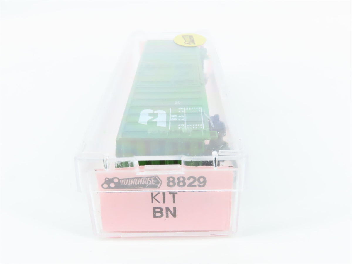 N Scale Roundhouse 8829 BN Burlington Northern 50&#39; Plug Door Box Car #732539