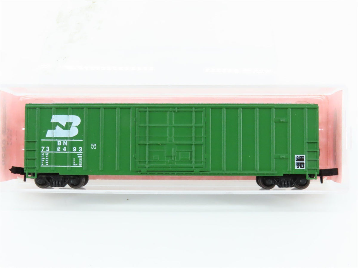 N Scale Roundhouse 8829 BN Burlington Northern 50&#39; Plug Door Box Car #732493