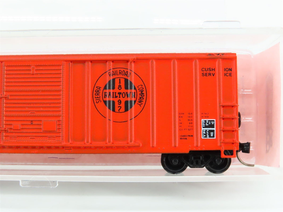 N Scale Roundhouse 8824 SERA Sierra Railroad 50&#39; Double Door Box Car #4062