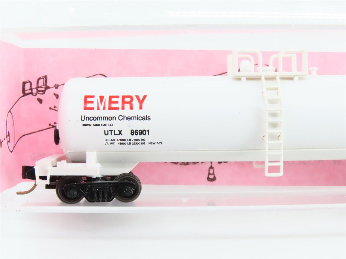 N Scale Roundhouse 8454 UTLX Emery 50&#39; Modern Tank Car #86901