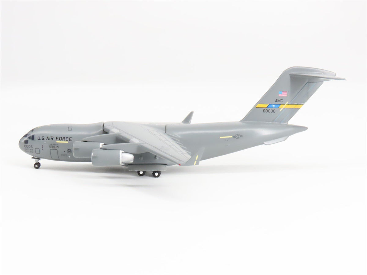 1:400 Scale Gemini Max LE GMUSA002 Charleston US Air Force Boeing C-17 Airliner