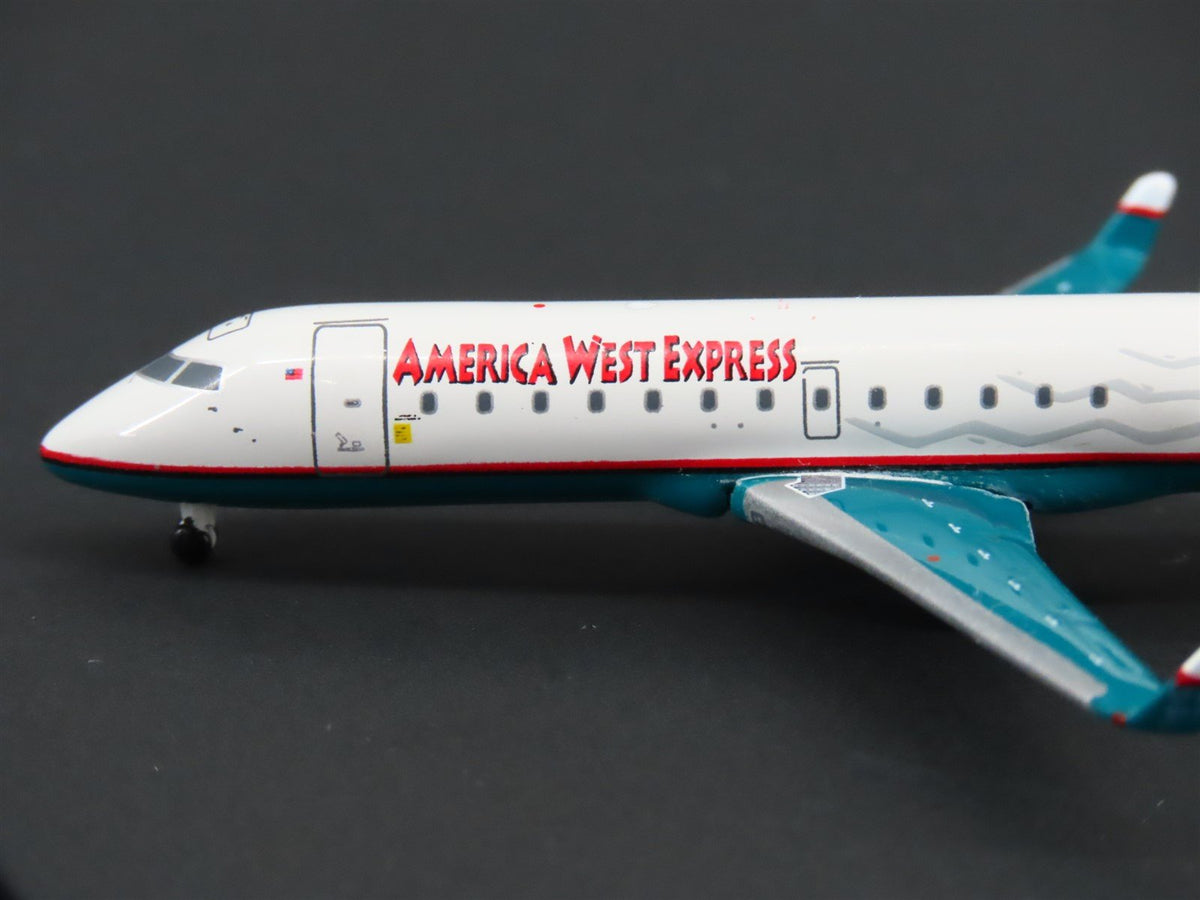 1:400 Scale Gemini Jets GJAWE514 America West Express Canadair CRJ-200 Airliner