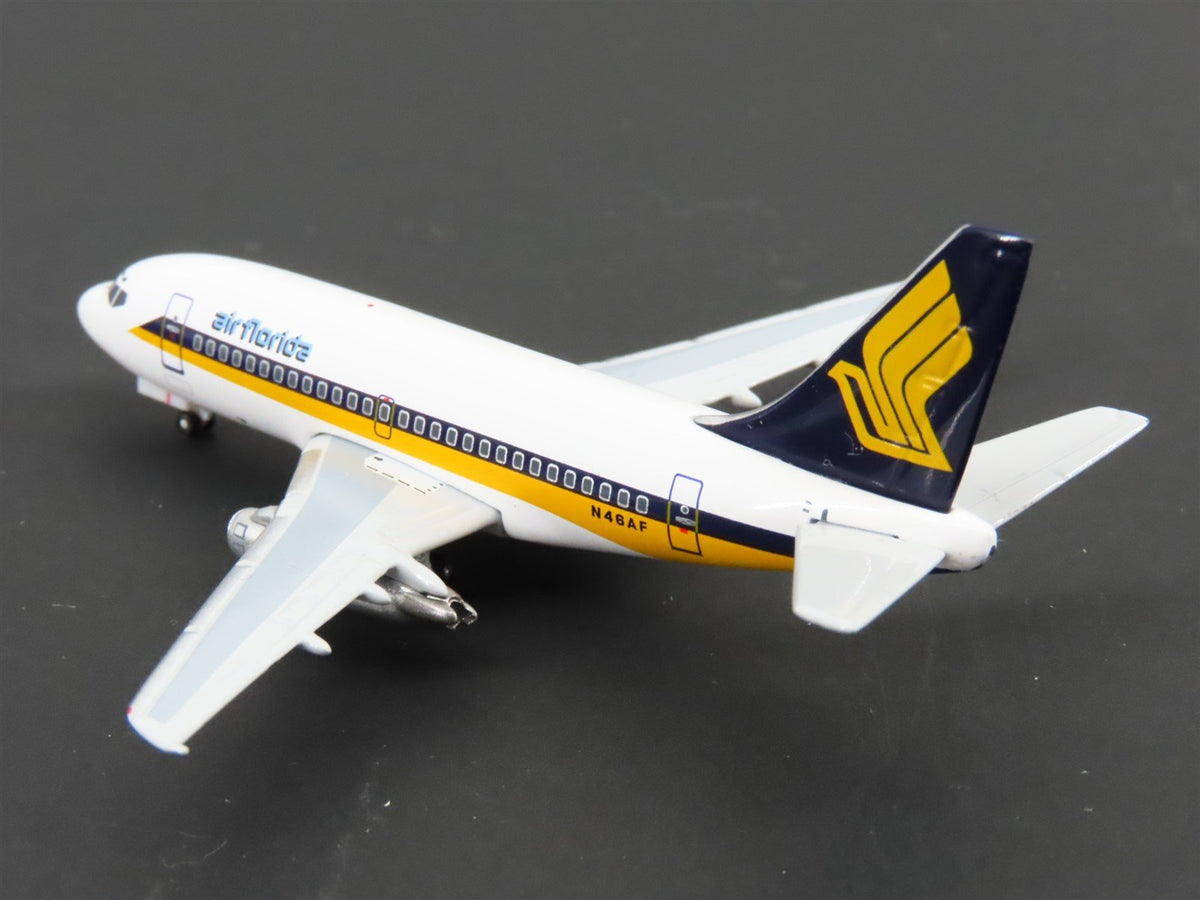 1:400 SMA Models Die-Cast Air Florida Singapore Hybrid Boeing 737-100 Airliner