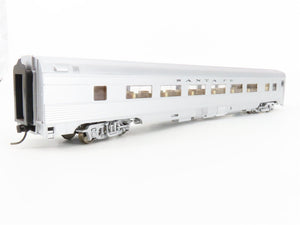 HO Scale Walthers 932-6305 ATSF Santa Fe 85' Budd 46-Seat Coach Passenger