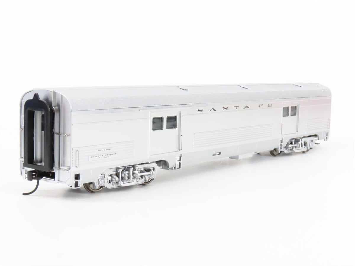 HO Scale Walthers 932-9740 ATSF Santa Fe El Capitan 73&#39; Budd Baggage Passenger