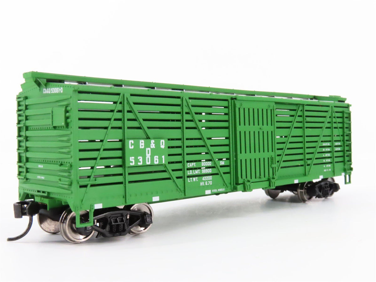 HO Scale Walthers Mainline 910-4501 CB&amp;Q Burlington Route 40&#39; Stock Car #53061