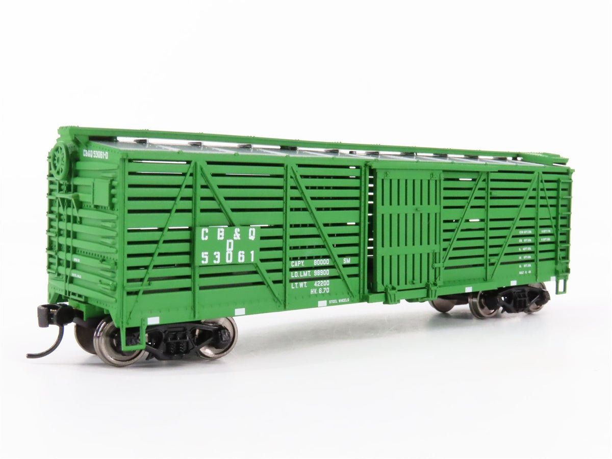 HO Scale Walthers Mainline 910-4501 CB&amp;Q Burlington Route 40&#39; Stock Car #53061