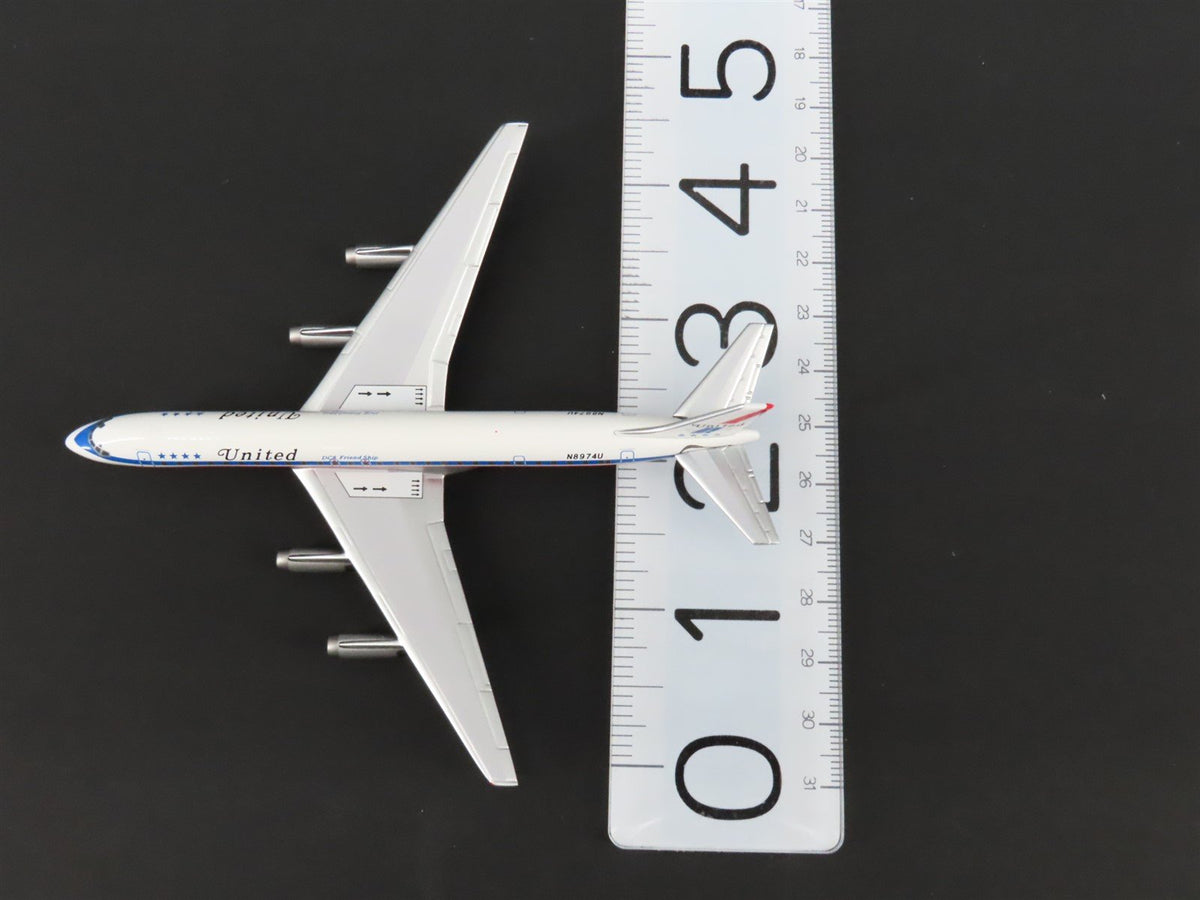 1:400 Super 8&#39;s to the Aloha State Die-Cast United 60&#39;s Paint DC-8-62 Airliner