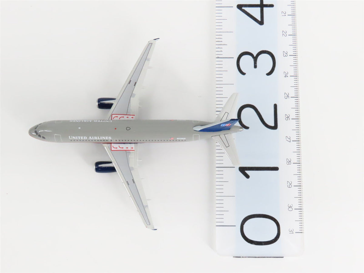 1:400 Gemini Jets 114103 Die-Cast Limited Model United Airline Airbus A320