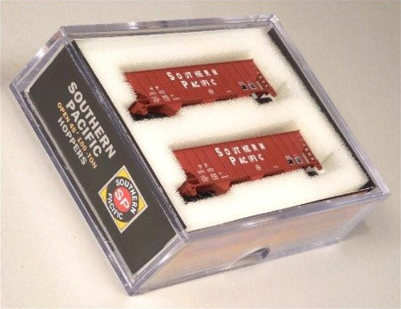 Z FULL THROTTLE FTPZ8027-1 SP Southern Pacific 3-Bay Hoppers w/Load - Set #1