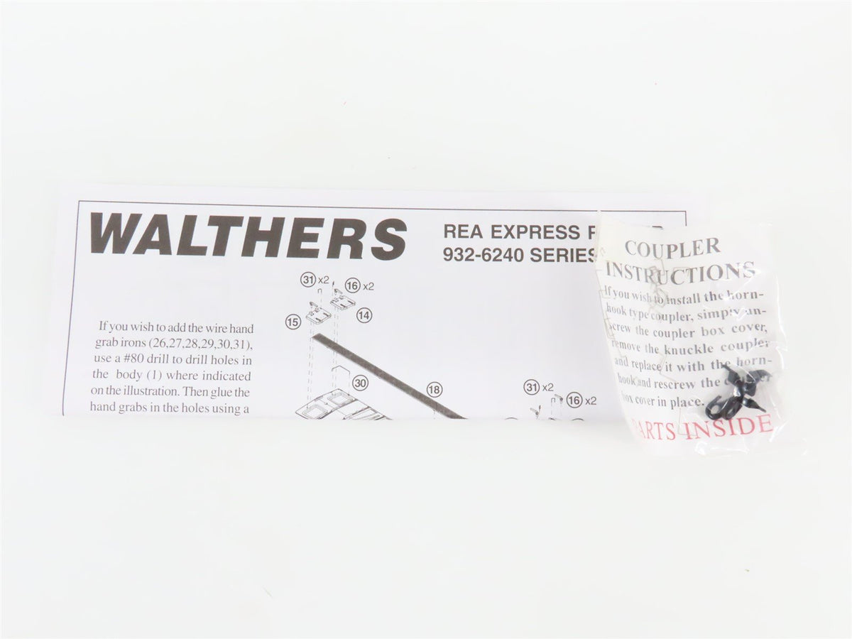 HO Scale Walthers 932-6249 REX REA Railway Express Agency 50&#39; Reefer #6104