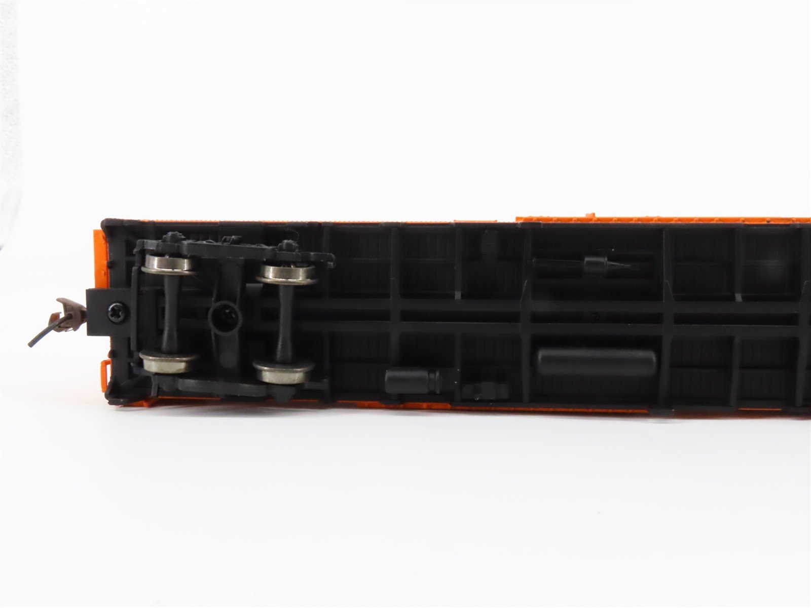 HO Scale Walthers 932-6248 SFRD Santa Fe Railroad 50' REA Express Reefer