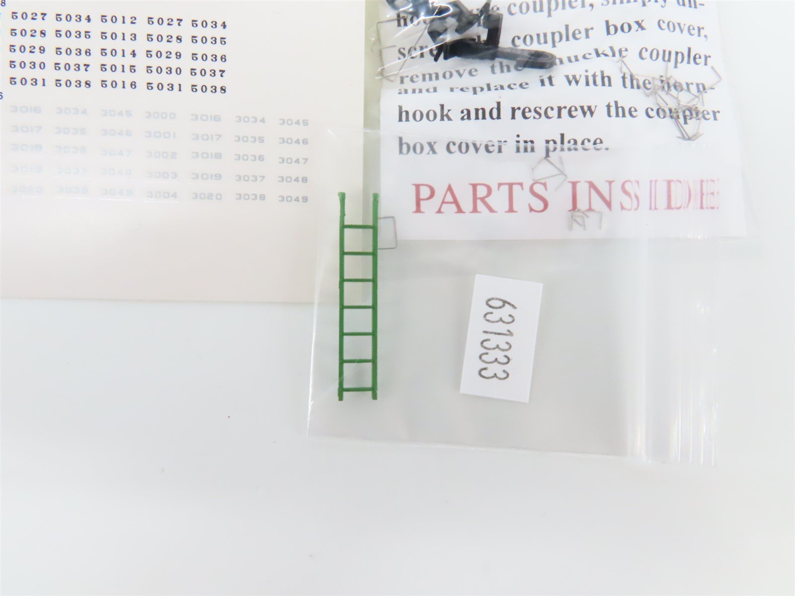 HO Scale Walthers 932-6244 REX ATSF Santa Fe Railroad 50' REA Express Reefer