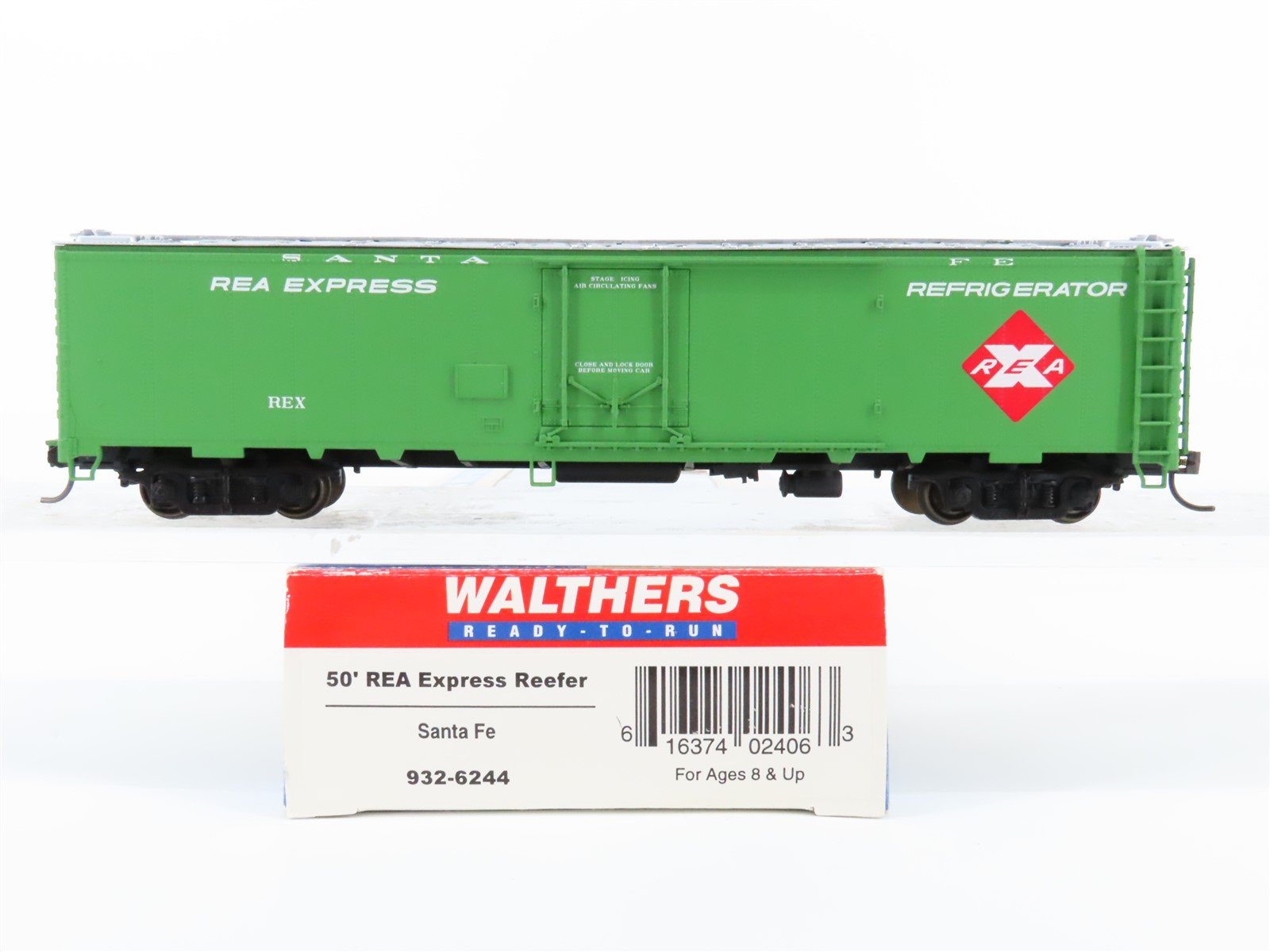 HO Scale Walthers 932-6244 REX ATSF Santa Fe Railroad 50' REA Express Reefer