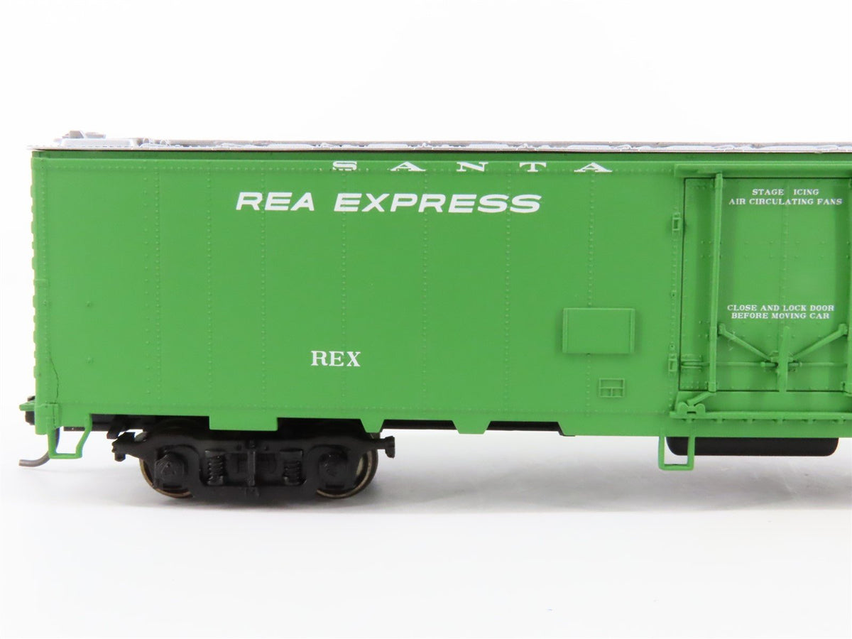 HO Scale Walthers 932-6244 REX ATSF Santa Fe Railroad 50&#39; REA Express Reefer