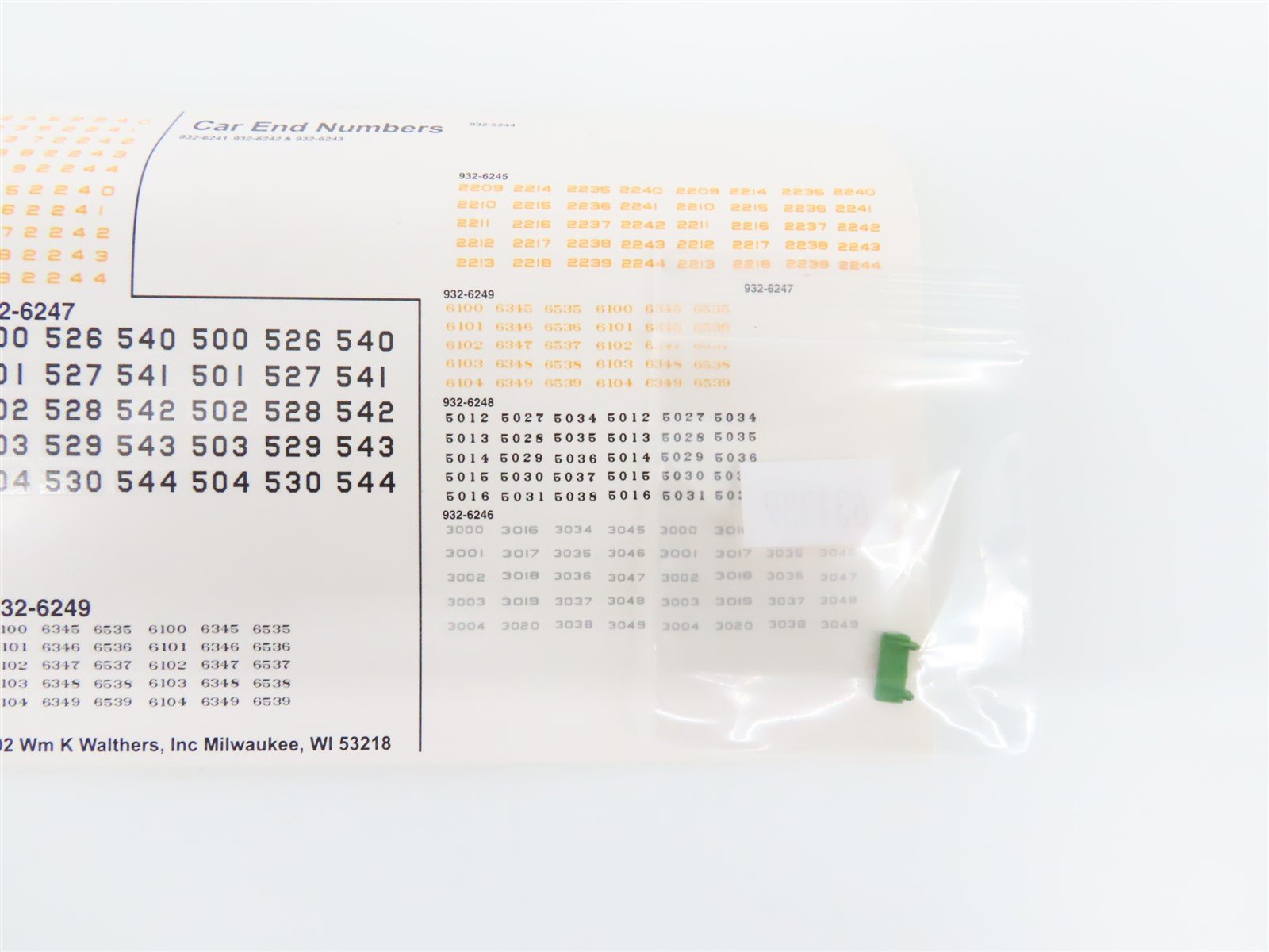 HO Scale Walthers 932-6243 REX REA Railway Express Agency 50' Reefer