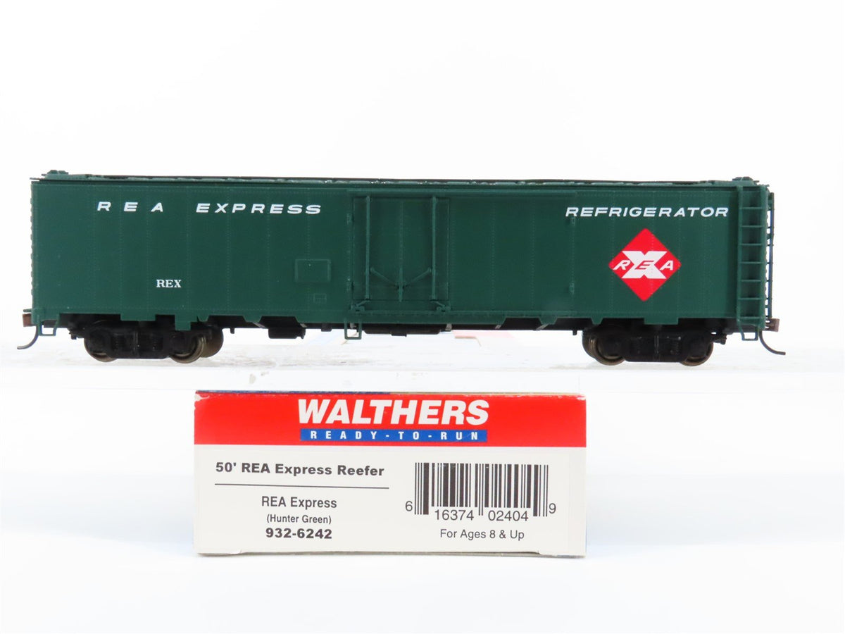 HO Scale Walthers 932-6242 REX REA Railway Express Agency 50&#39; Reefer