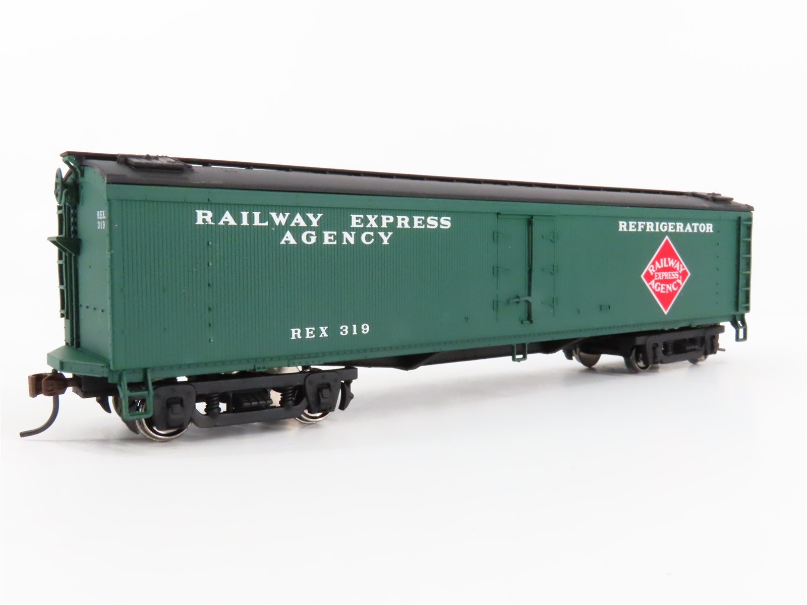 HO Scale Walthers 932-5471 REX REA Railway Express Agency Wood Reefer #319