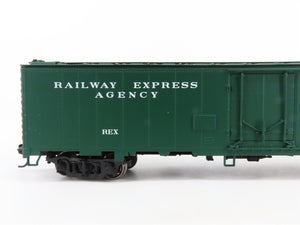 HO Scale Walthers 932-6241 REX REA Railway Express Agency 50' Reefer