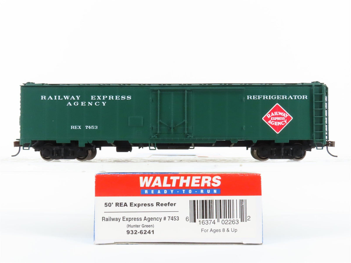 HO Scale Walthers 932-6241 REX REA Railway Express Agency 50&#39; Reefer #7453