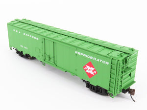 HO Scale Walthers 932-6240 Series REX REA Railway Express Agency 50' Reefer 7677