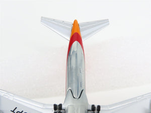 1:400 Aero Classics Die-Cast CP Air McDonnell Douglas DC-8F-55 Airliner