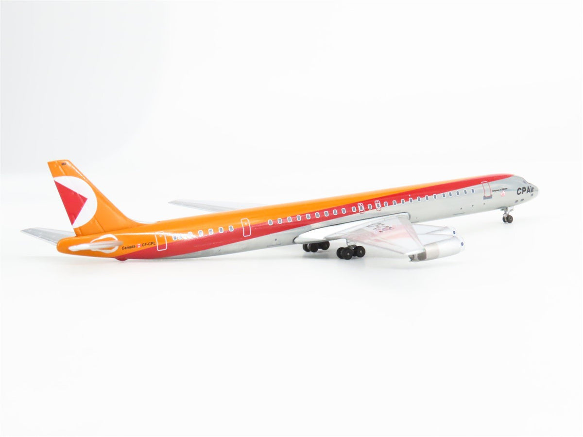 1:400 Aero Classics Die-Cast CP Air McDonnell Douglas DC-8-63CF Airliner